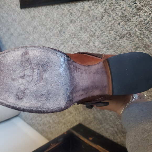 Raylene - Picture 6 of 12